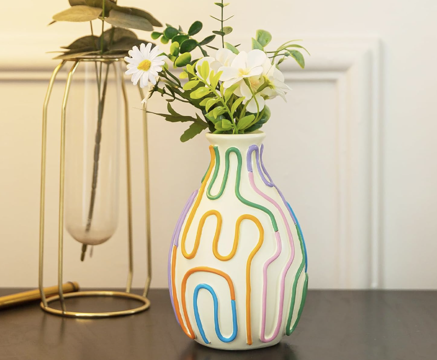 Colored_Lines_Flower_Vase