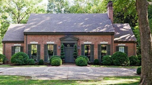 Best Paint Color Palettes for Red Brick Houses