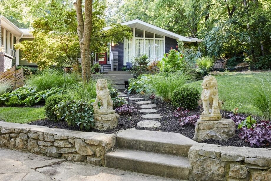 30 Front Yard Boulder Landscape Design Ideas - Enthralling Gumption