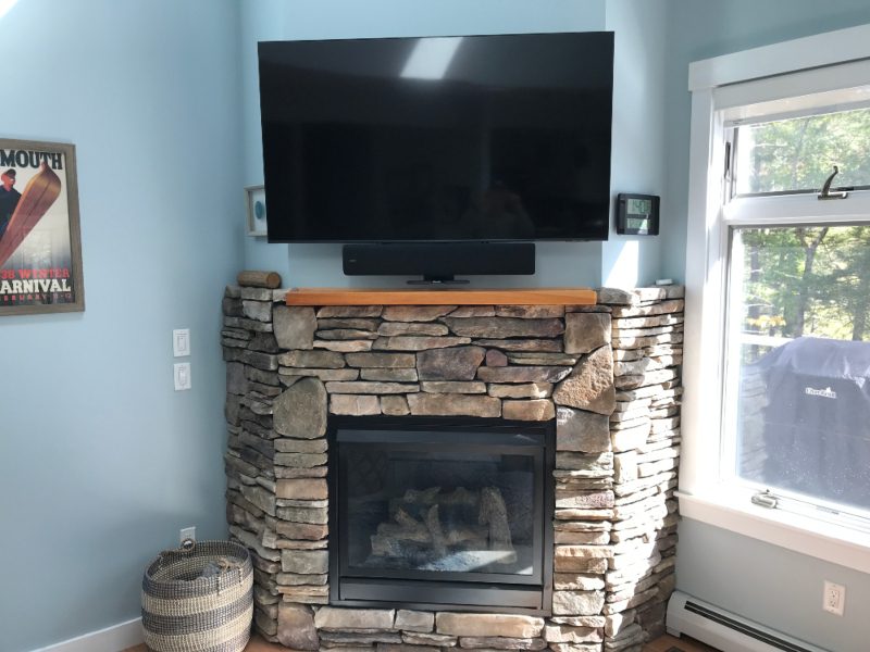 Should a Fireplace Be Bigger Than the TV? (Solved)