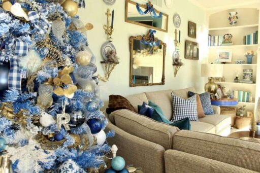 ideas to decorate a blue christmas tree
