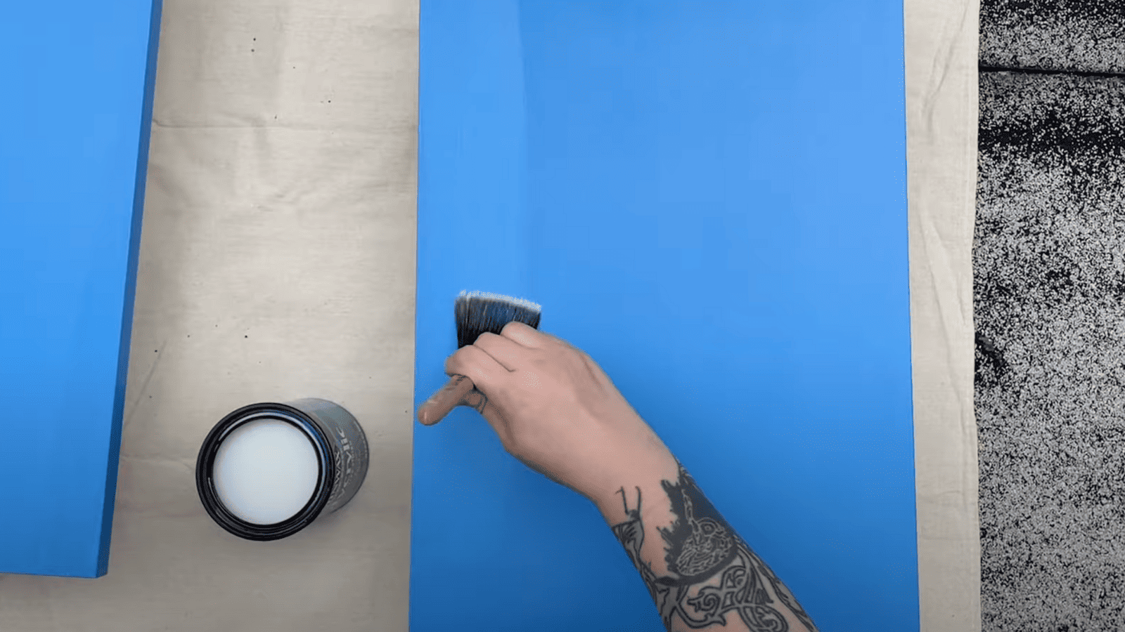 STEP_4_Seal_the_Paint_with_Polycrylic