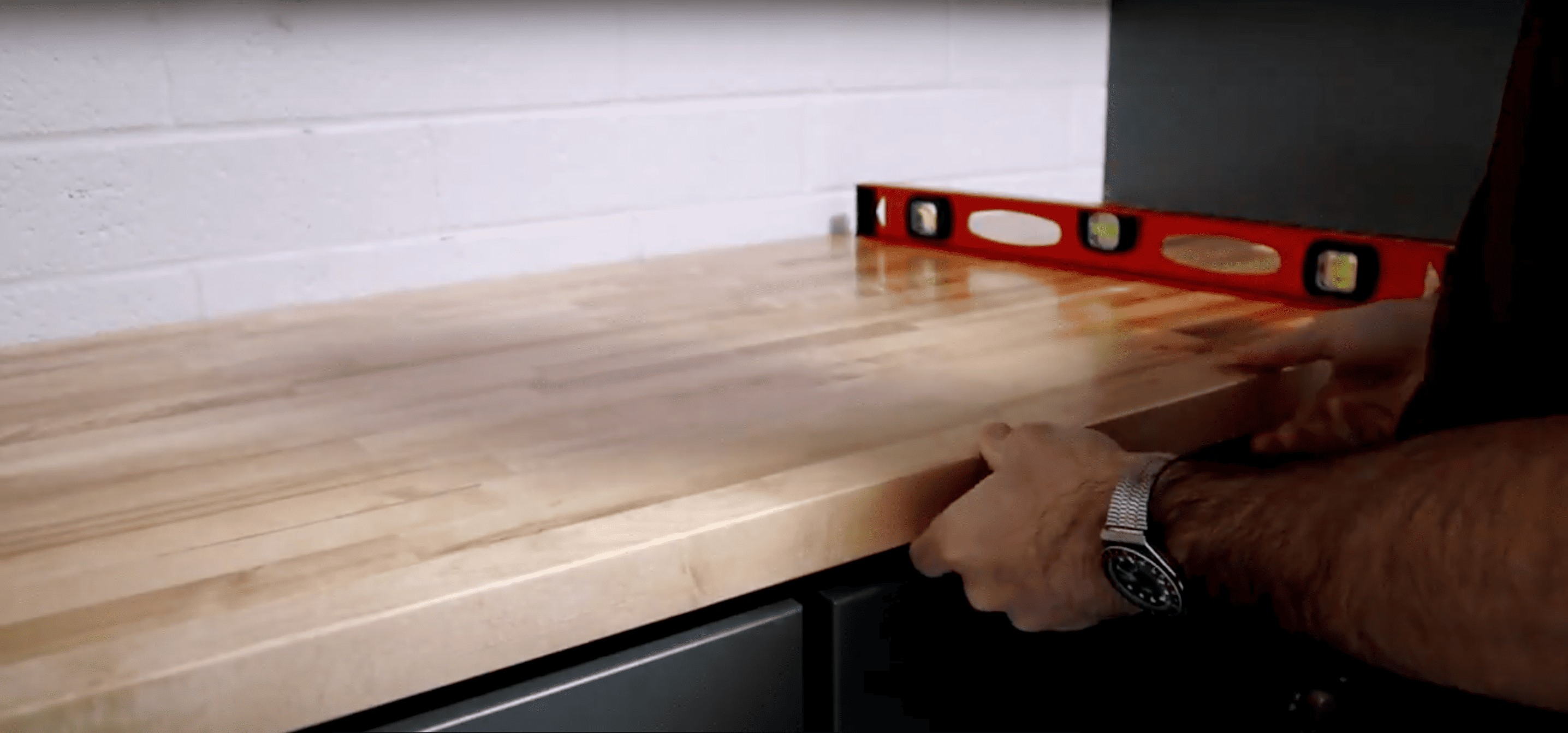 STEP_5_Install_the_Countertop