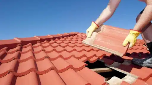 Why Roofing Professionals Are a Must for Your Next Home Project: 6 Key Reasons to Hire Experts
