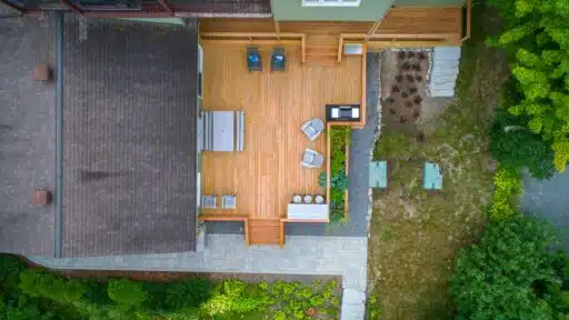Must-Know Tips for Buying Composite Decking That Lasts
