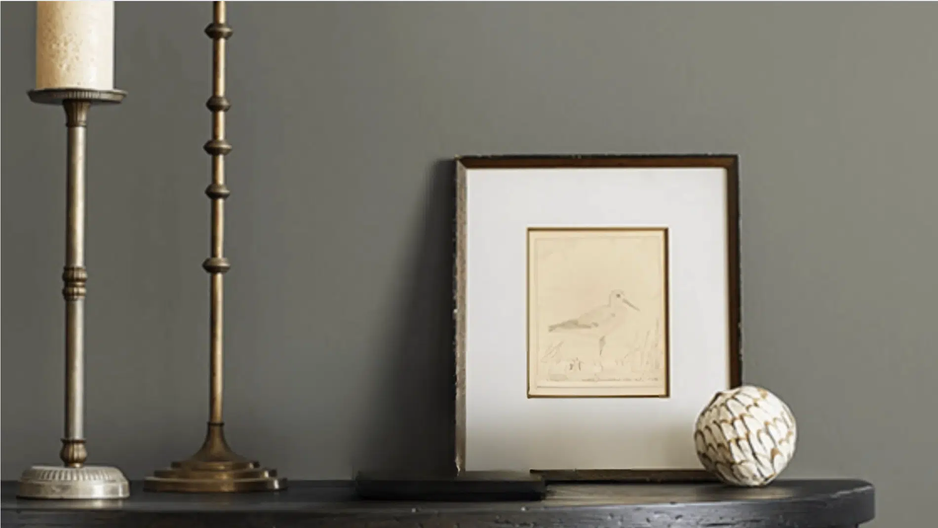 t-Coordinating_with_Furniture_and_Decor