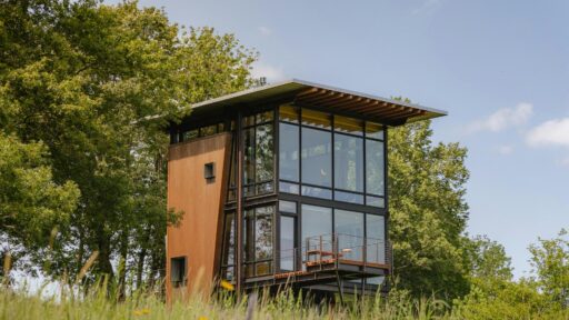 Modern Elegance: Incorporating Metal Handrails Into Contemporary Home Design