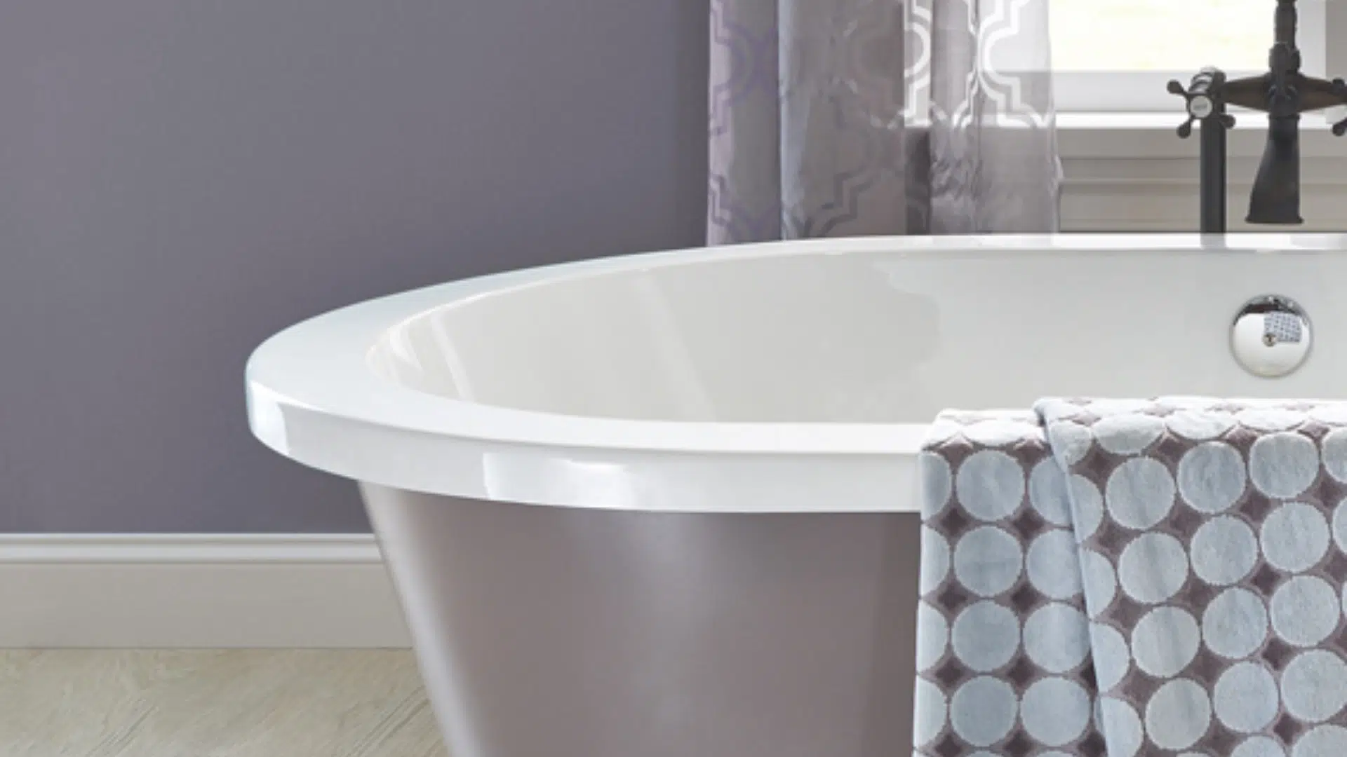 Behr_Lilac_Mist_PPU16-06