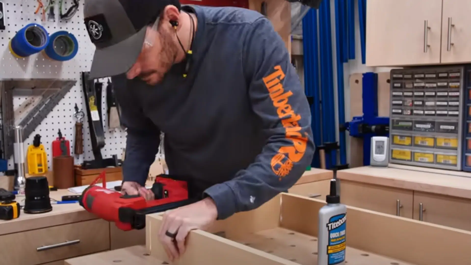 Building_the_Frames