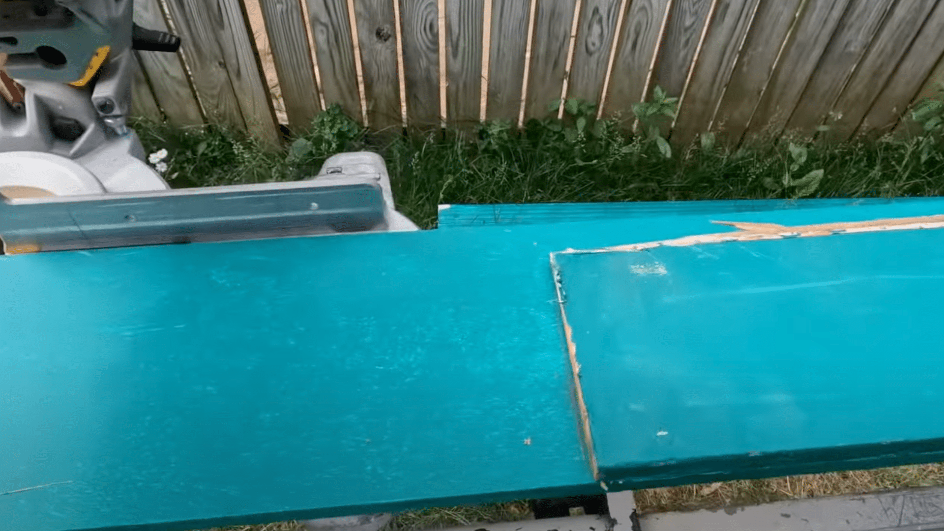 Preparing_and_Installing_the_New_Siding