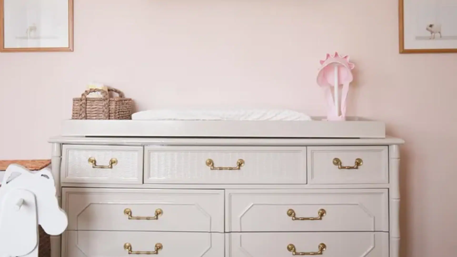 Sherwin-Williams_Intimate_White_SW-6322