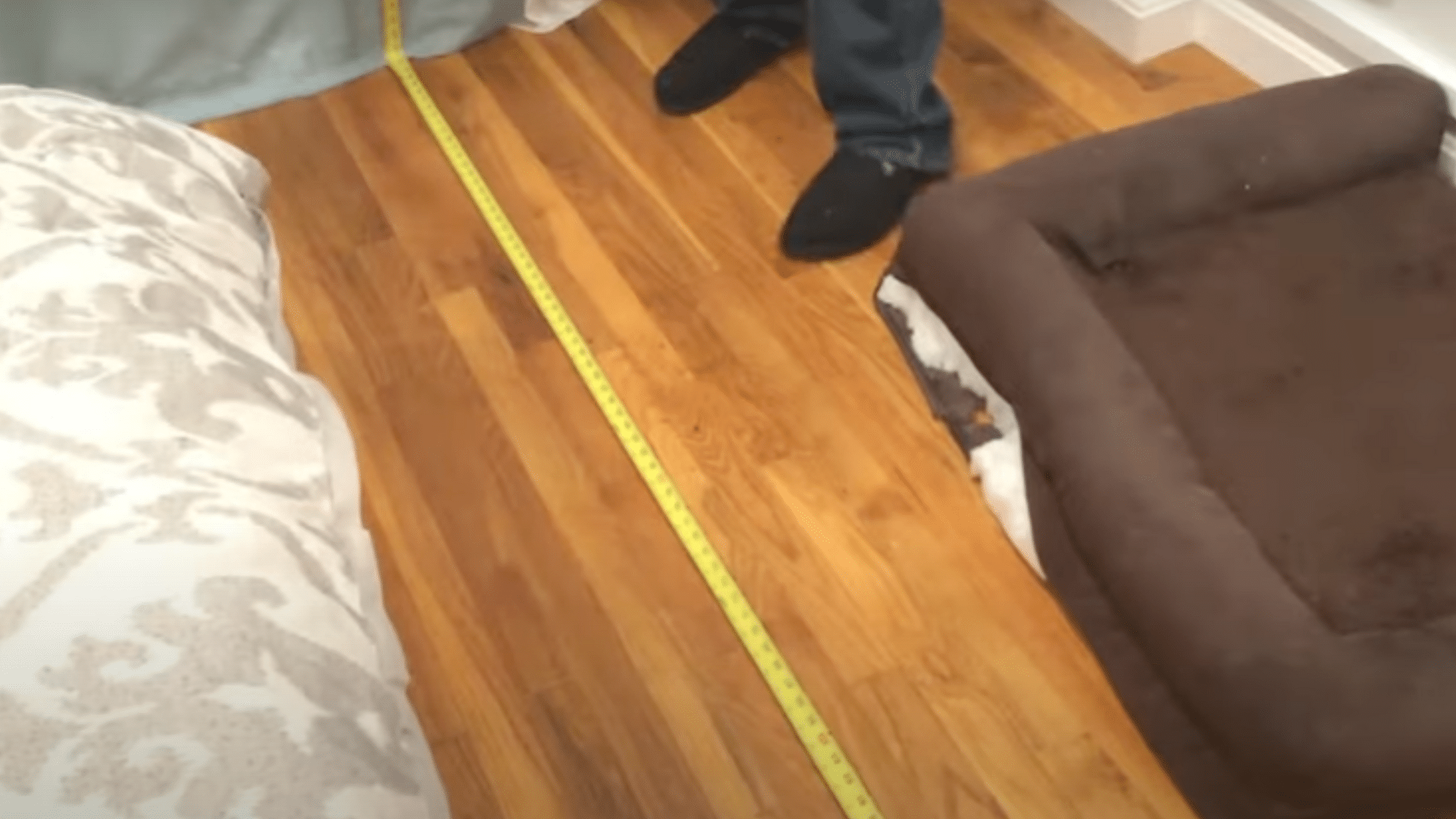 Step_2_Measure_the_Length_and_Width_of_the_First_Section