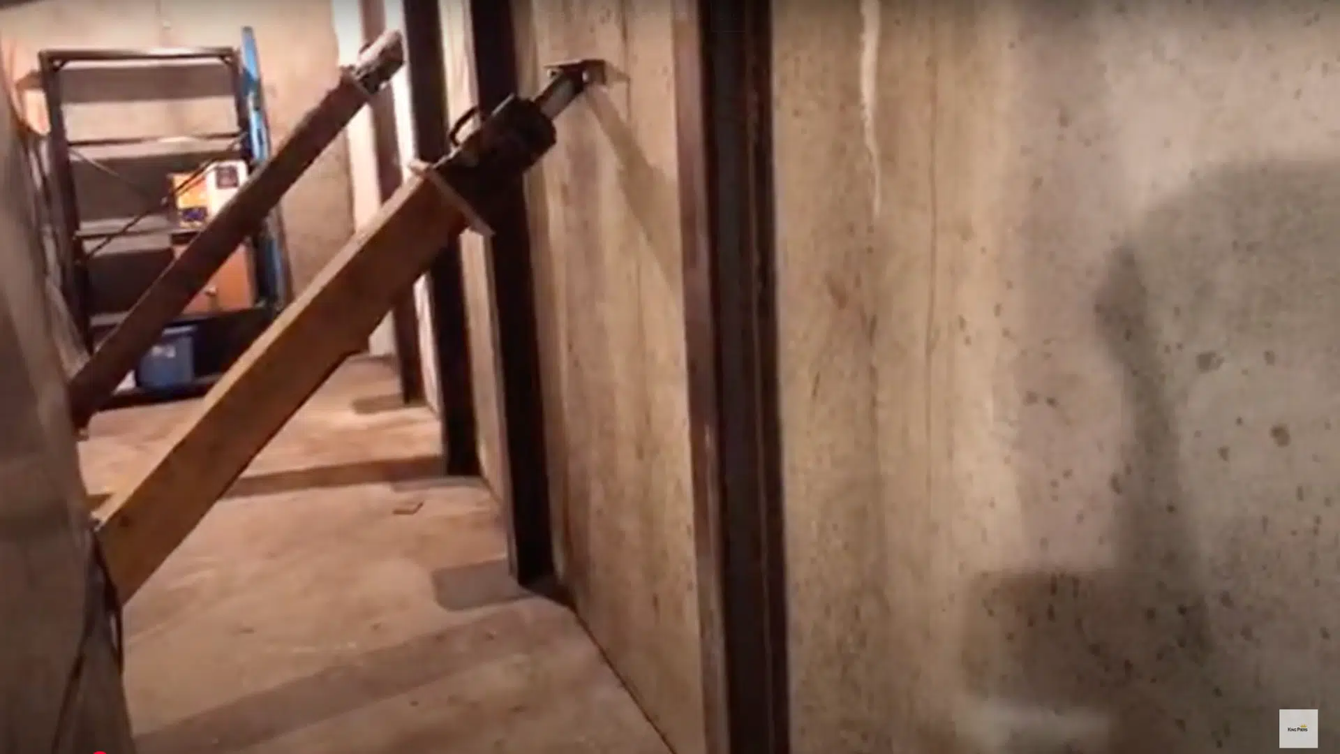 Step_2_Wall_Straightening_with_Jacks