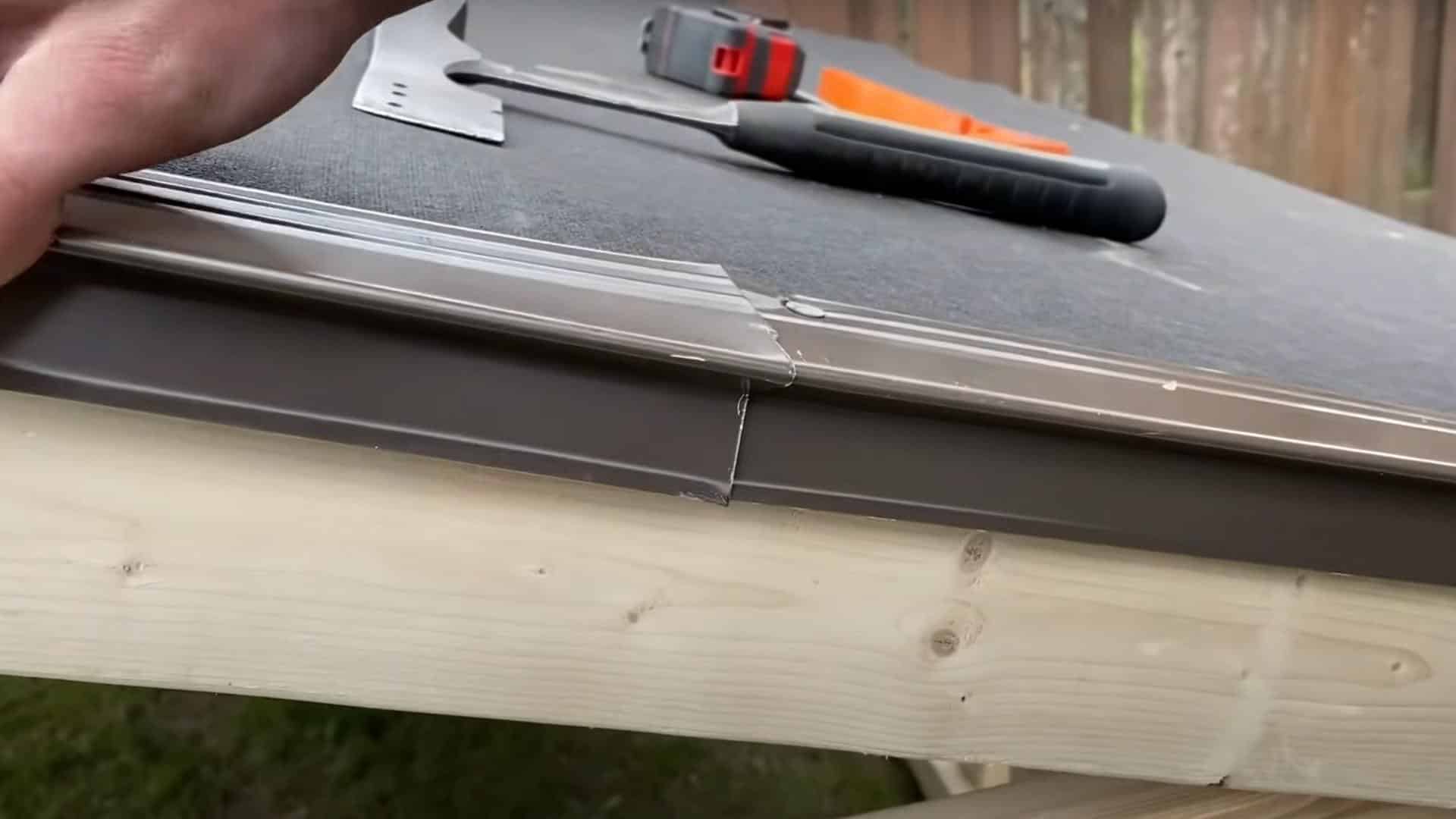 Step_4_Interlock_Overlapping_Drip_Edge_Sections