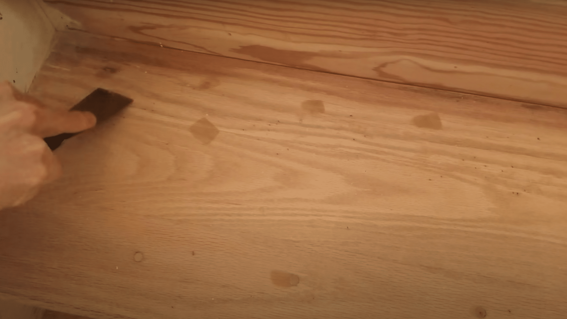 Step_5_Fill_Holes_and_Re-Sand_Smoothly