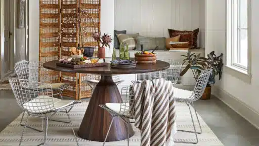 What to Do with That Awkward Wall Beside the Dining Table