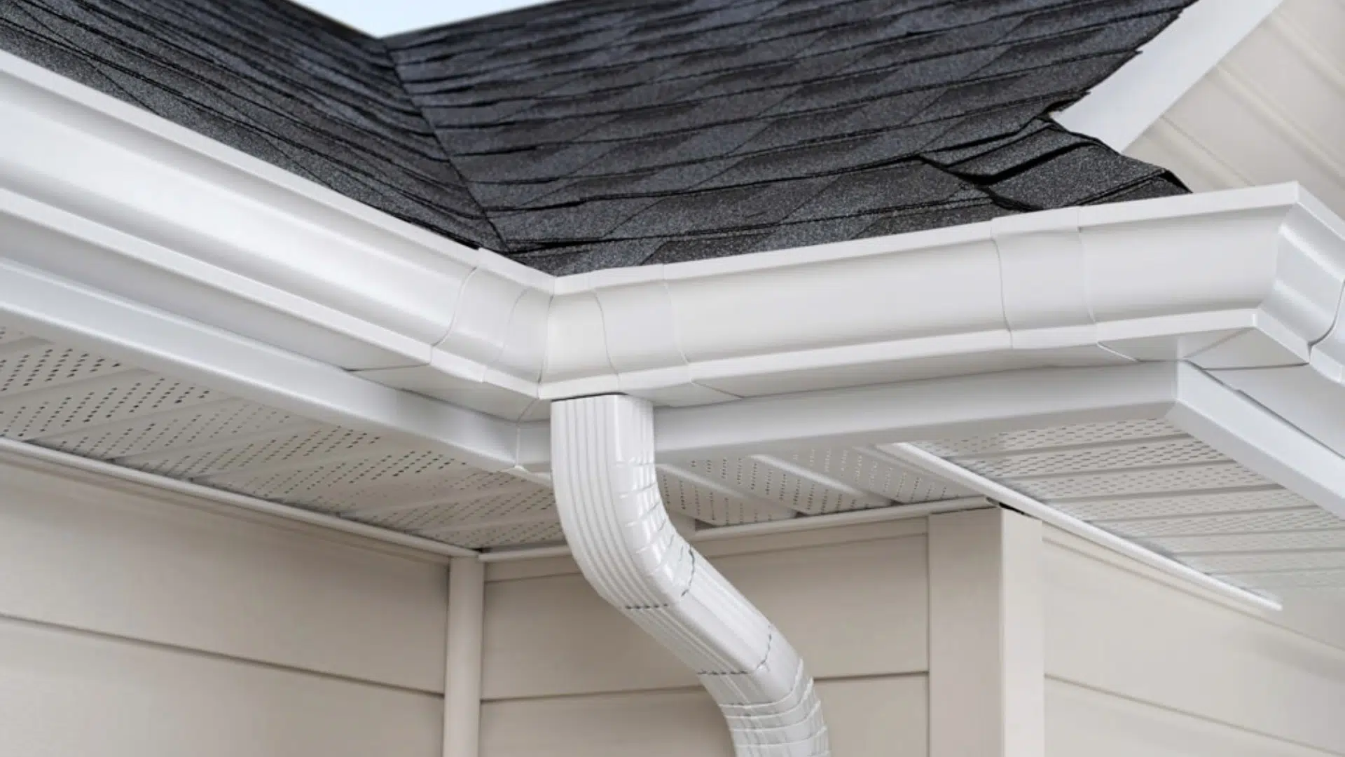 What_Are_Seamless_Gutters