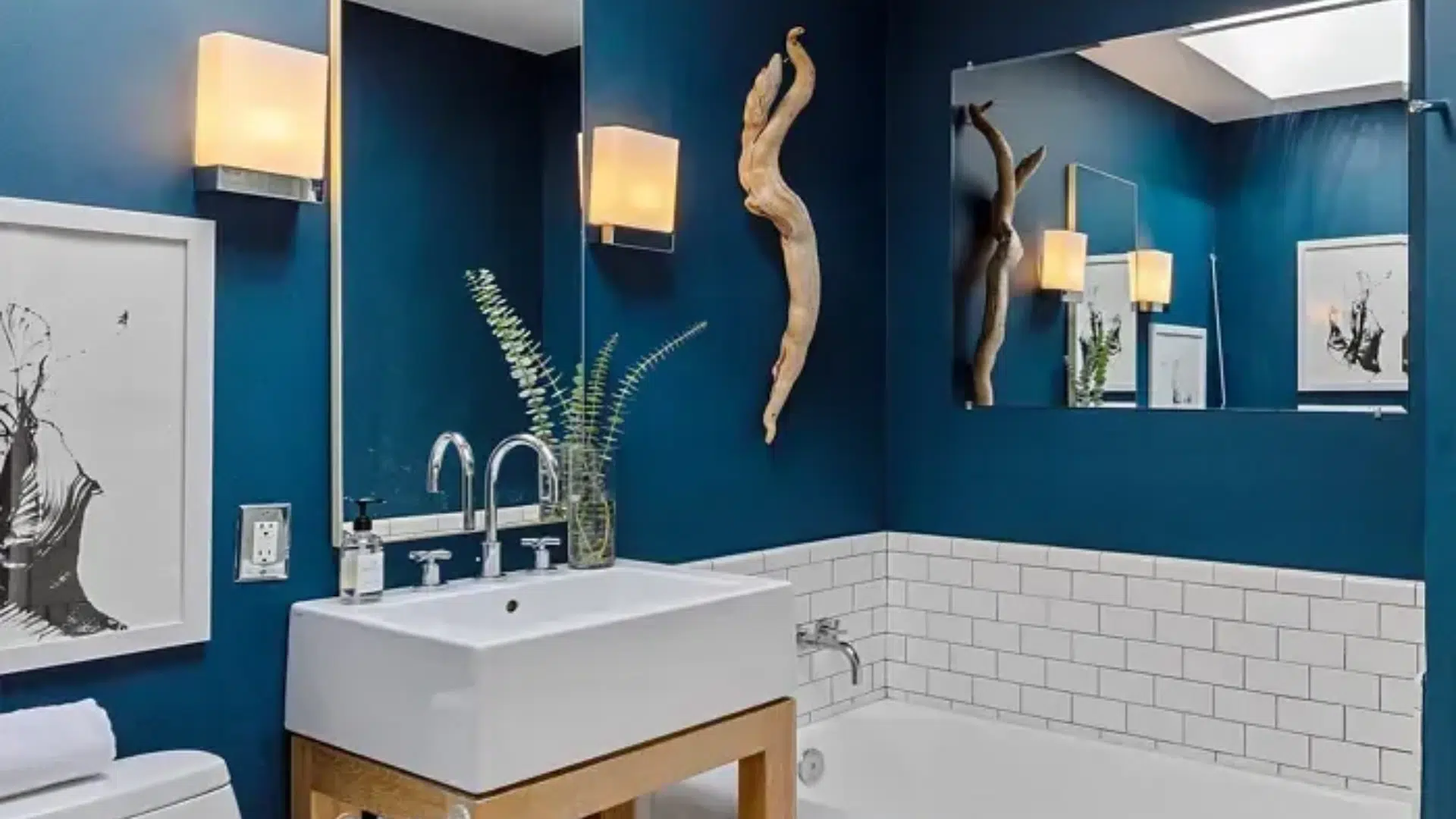 a-3_Bathrooms
