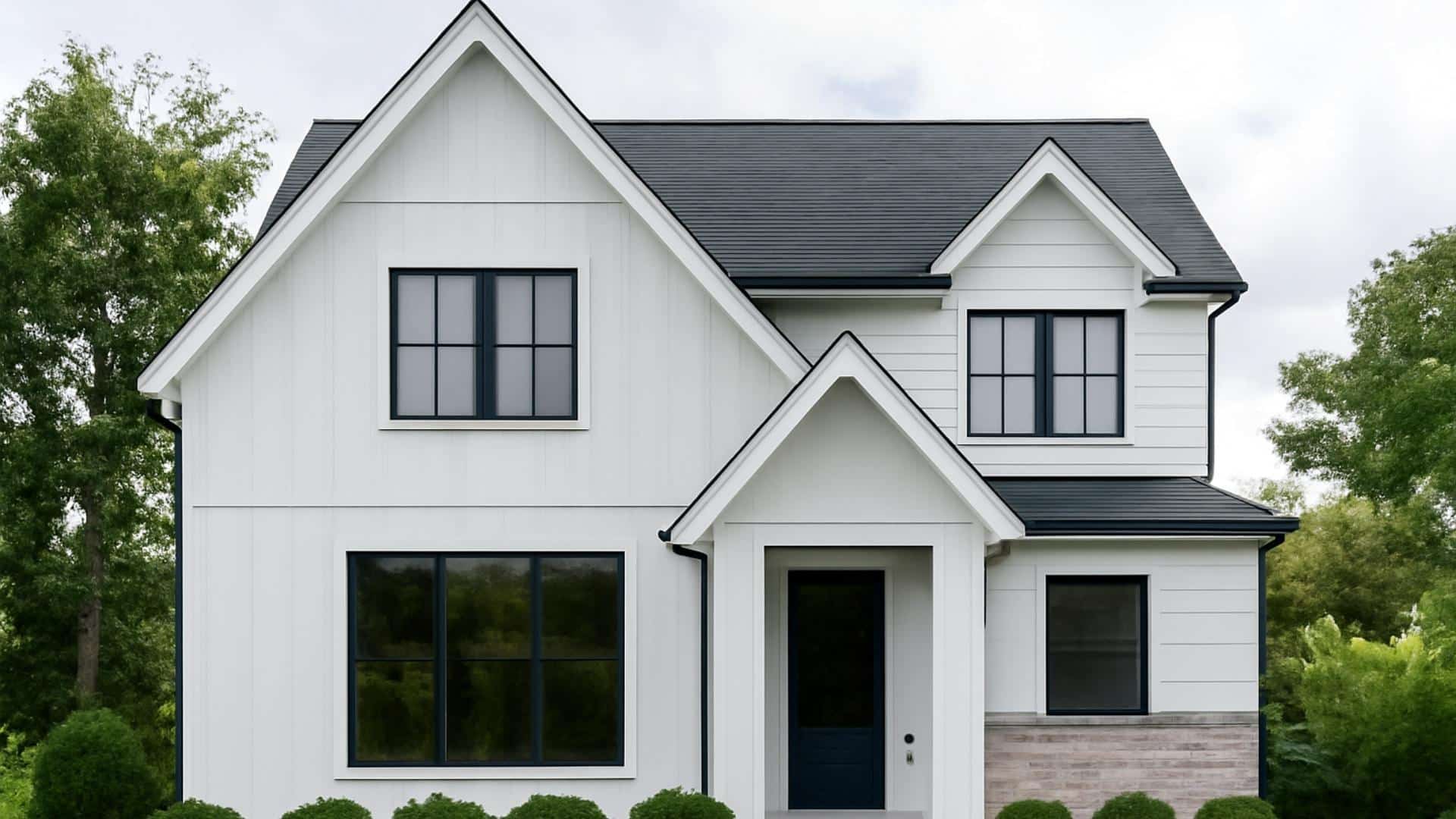 Decorators_White_OC-149