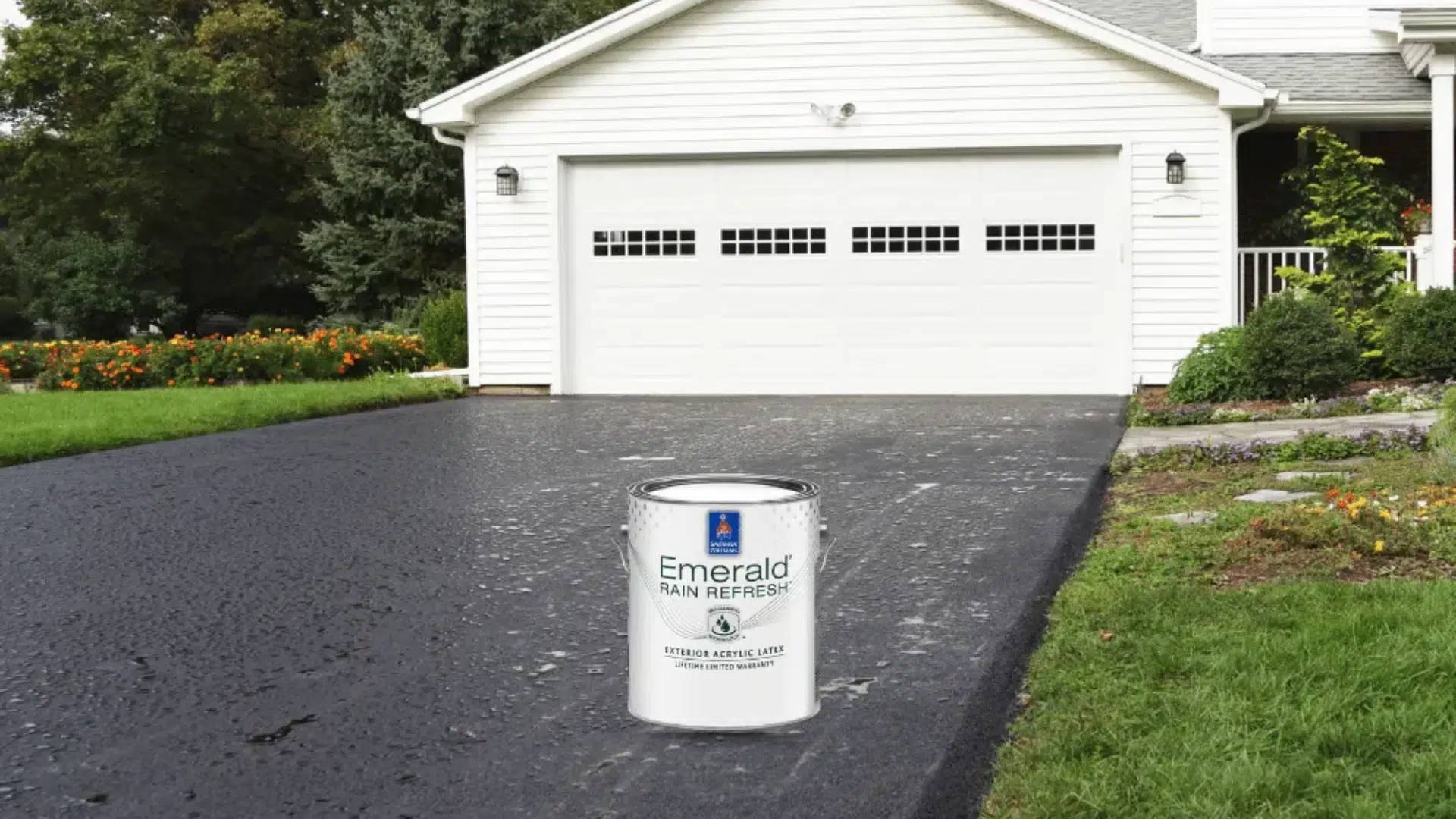 Emerald_Exterior_Acrylic_Latex