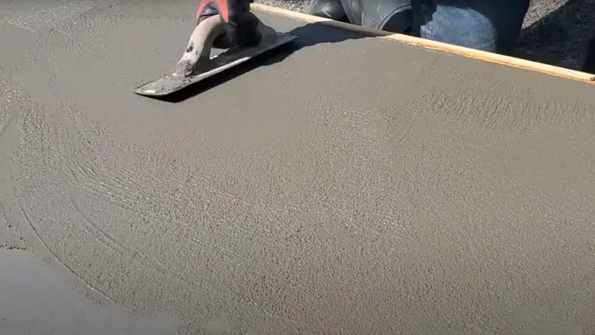 Sand Finish Concrete: Benefits, Uses & Key Features