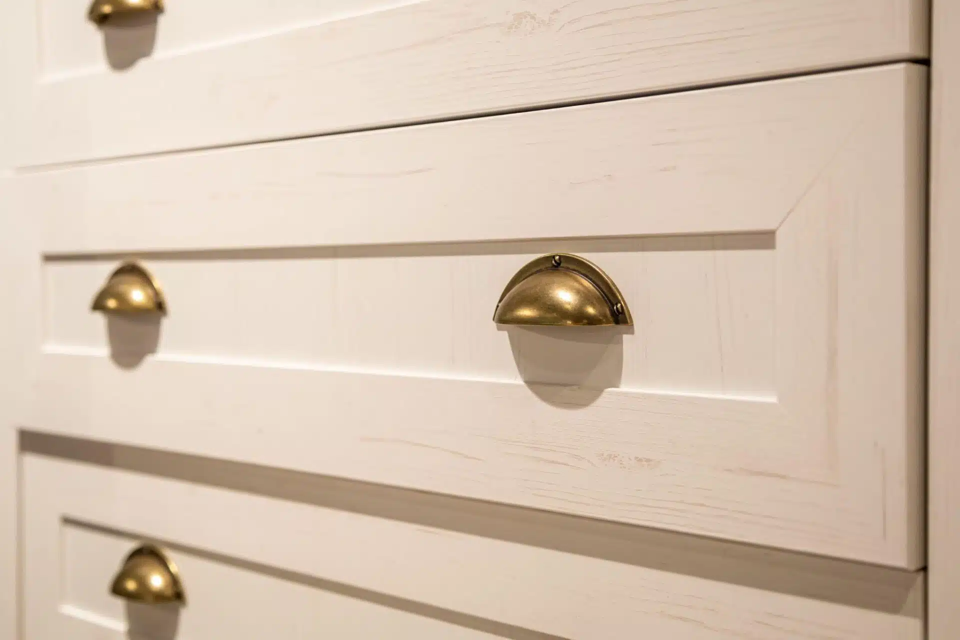 From Functional to Fine Art: Polished Brass Hardware for Cabinets