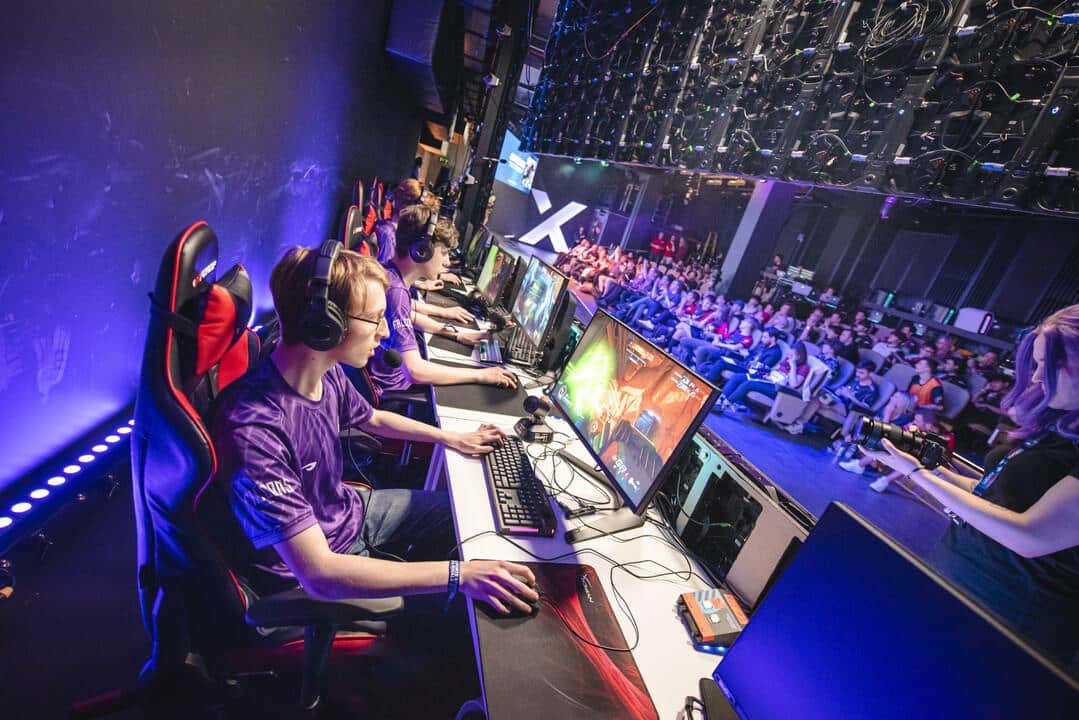 Resilience Lessons from the World of Competitive Gaming