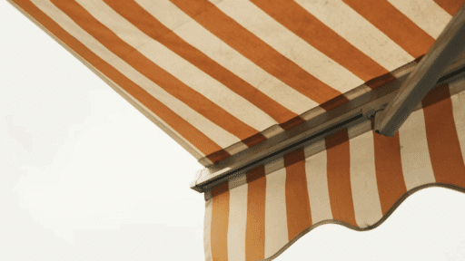 Awning Buying Guide: What Most Homeowners Overlook (But Shouldn't)