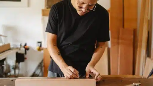 From Sparks To Success: How Small Manufacturers Are Modernizing With Smart Equipment