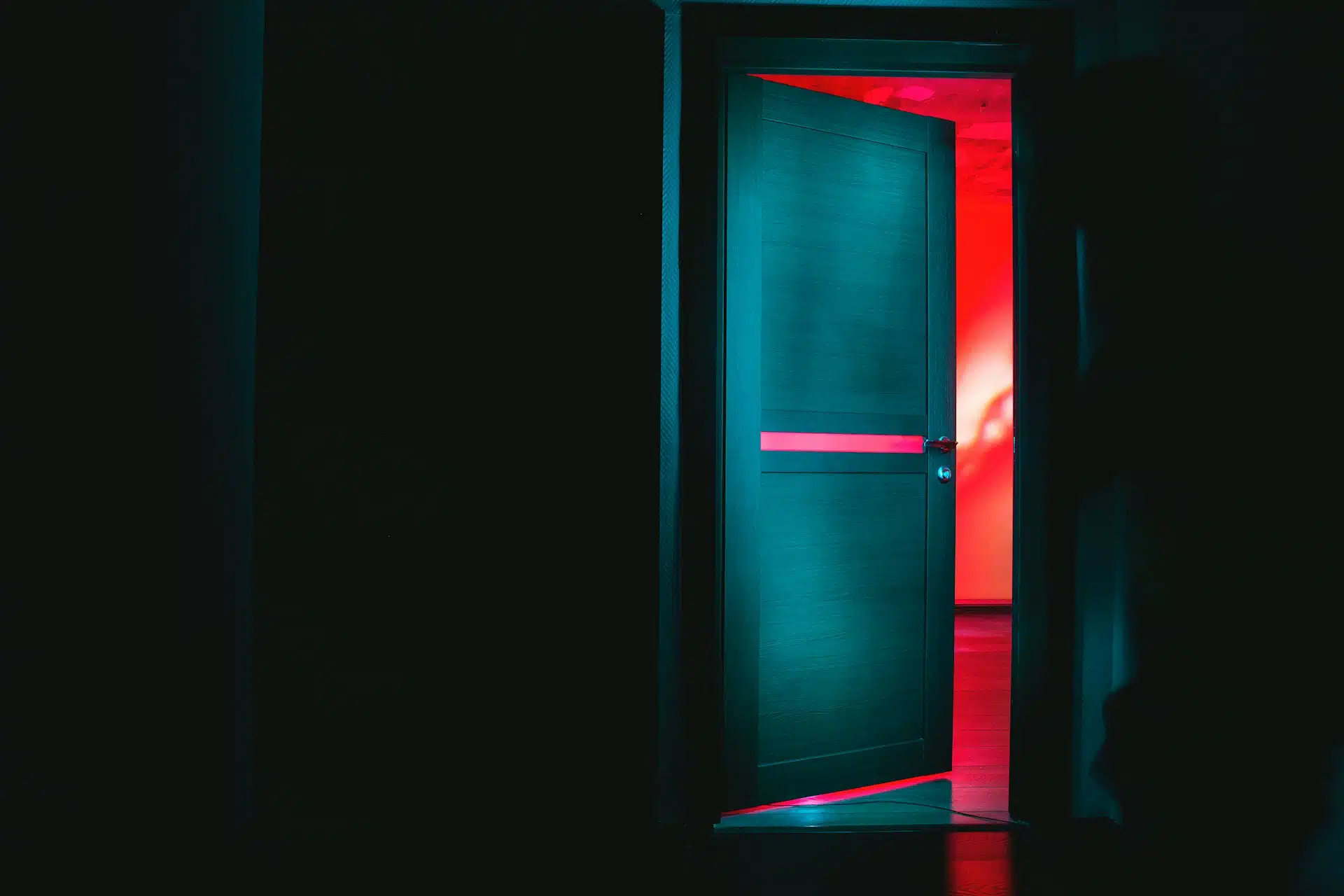 Door Materials That Enhance Comfort and Design at Home