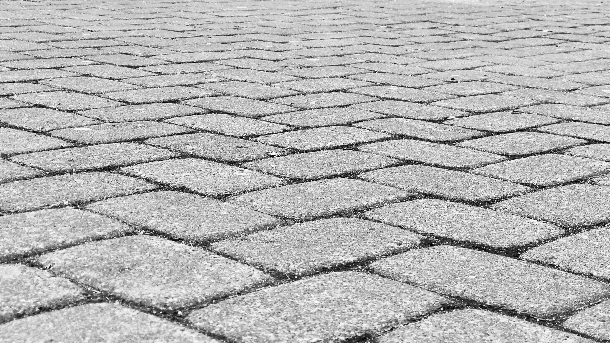 A Closer Look at Common Driveway Materials