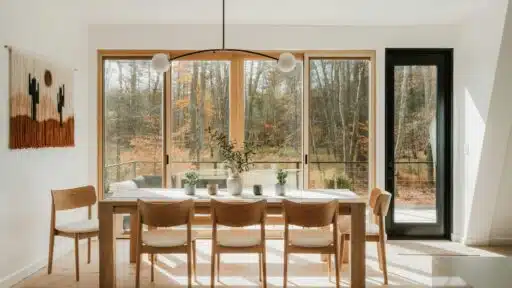 Retractable Gates for Kids and Pets: What to Know