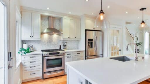 Transform Your Rental Kitchen into a Cozy Home Space Without Overspending