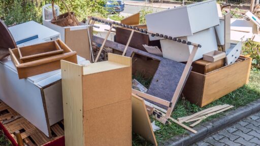 10 Signs It’s Time to Call a Junk Removal Service