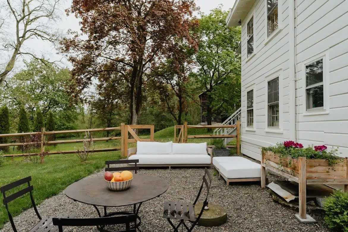 Creative Ideas to Make Your Yard More Interesting