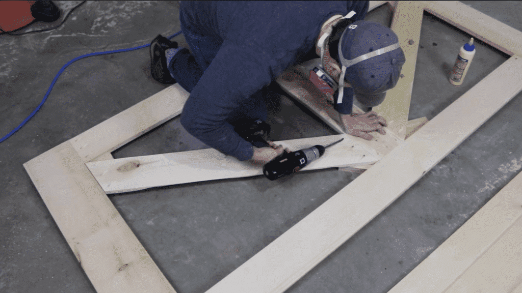 Add the diagonal braces