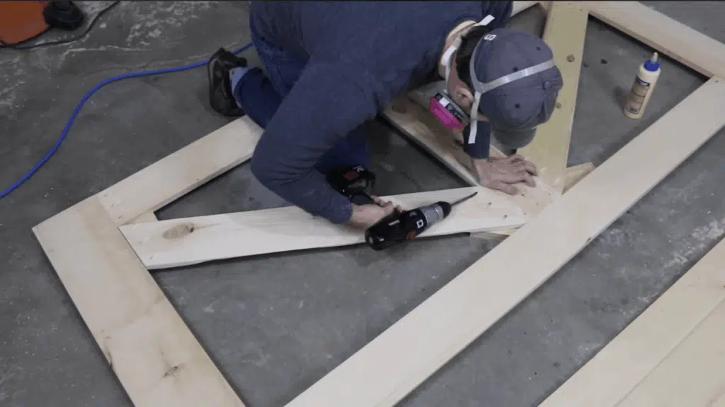 Add the diagonal braces