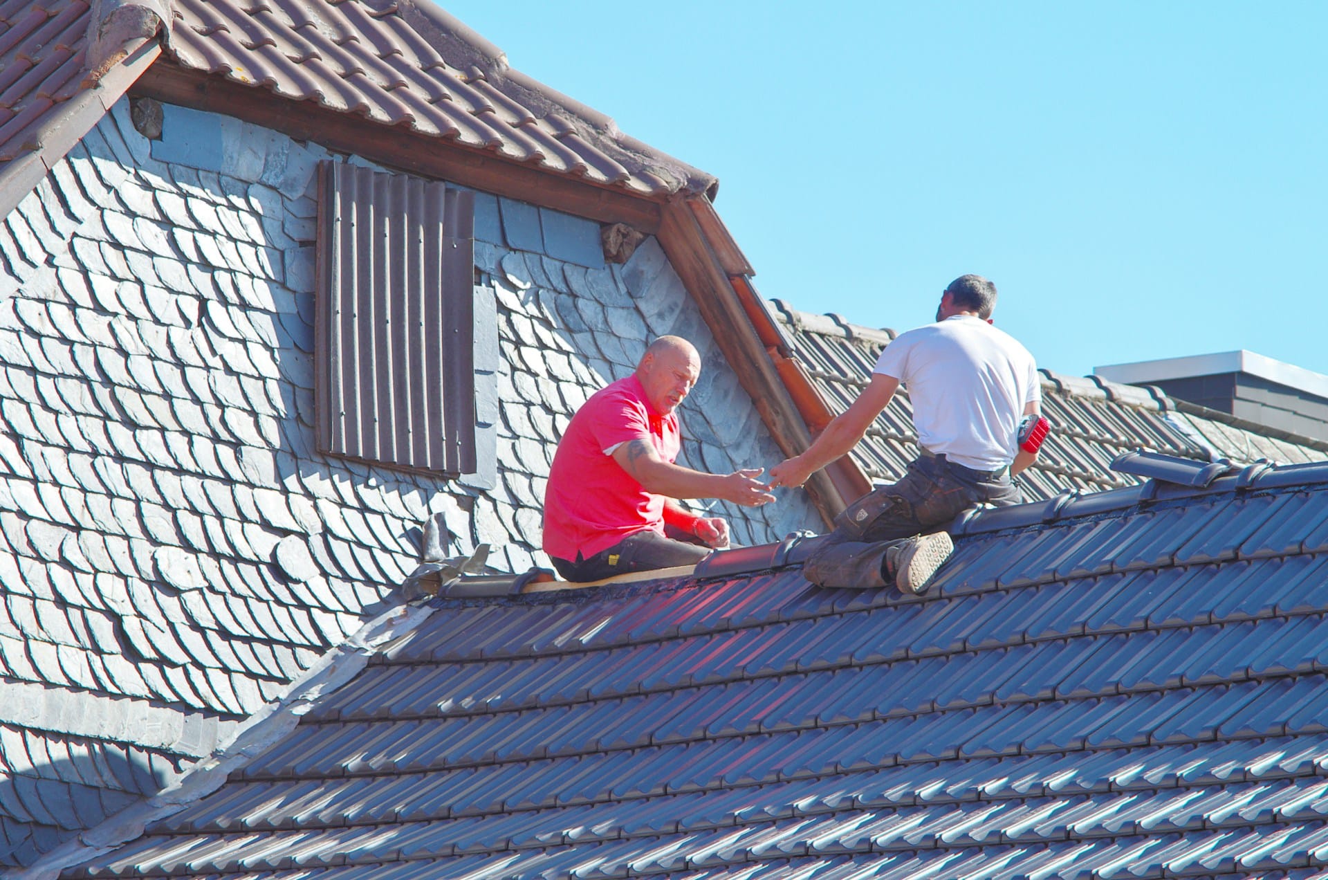 Trends Impacting the Roofing Industry in 2025