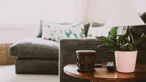 How to Keep Your House Cozy When Temperatures Start Dropping