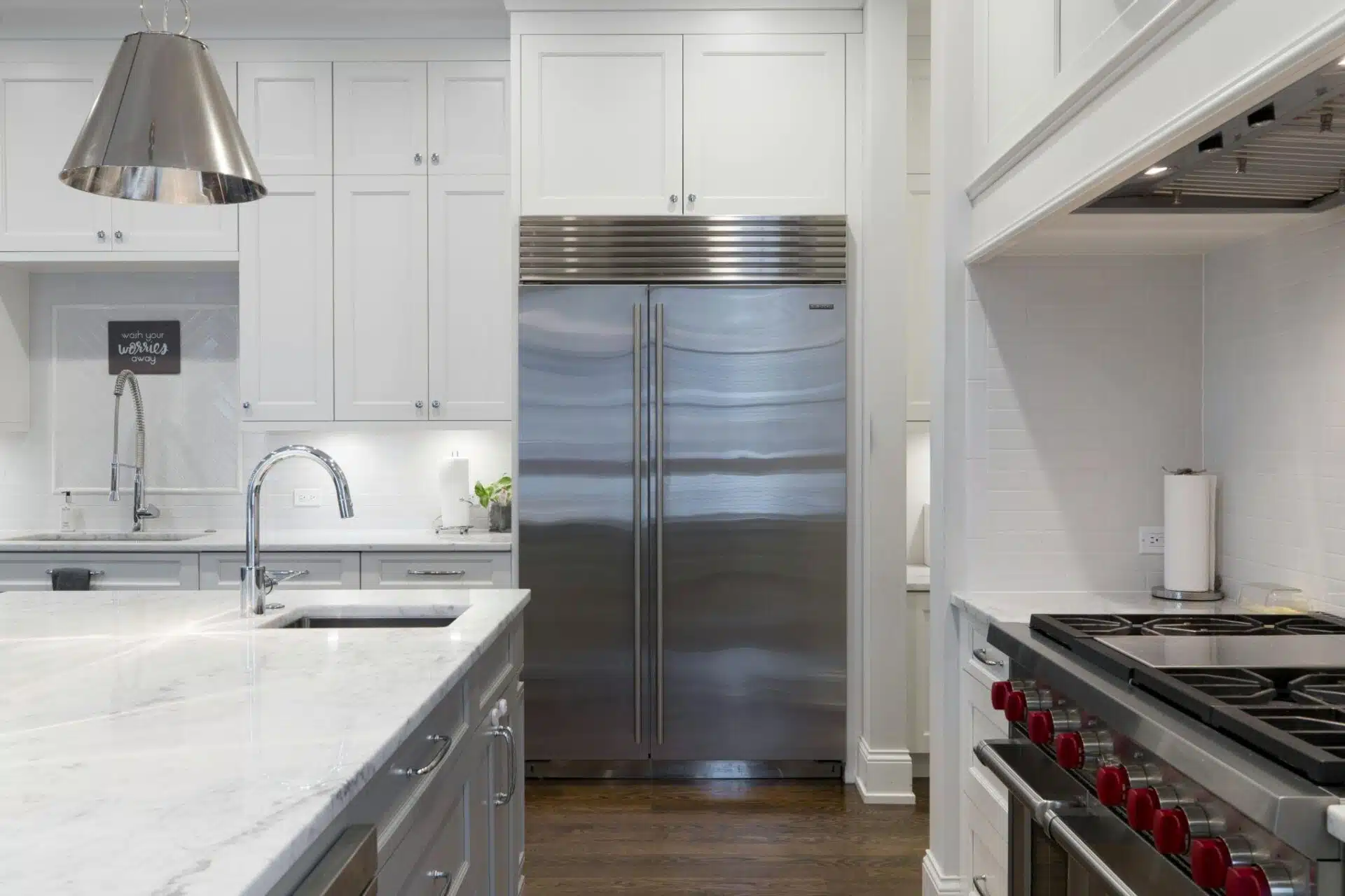 How Samsung Fridge Filters Work & When to Replace Them