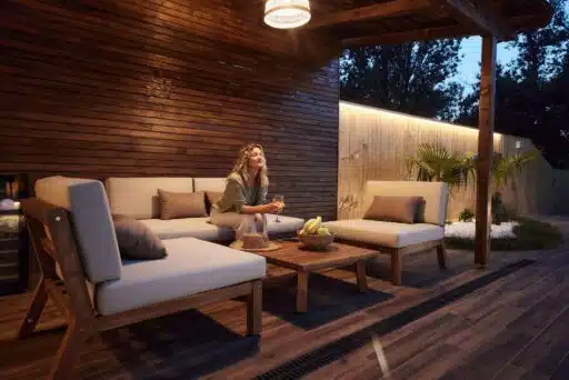 How to Design a Relaxing Outdoor Reading Nook