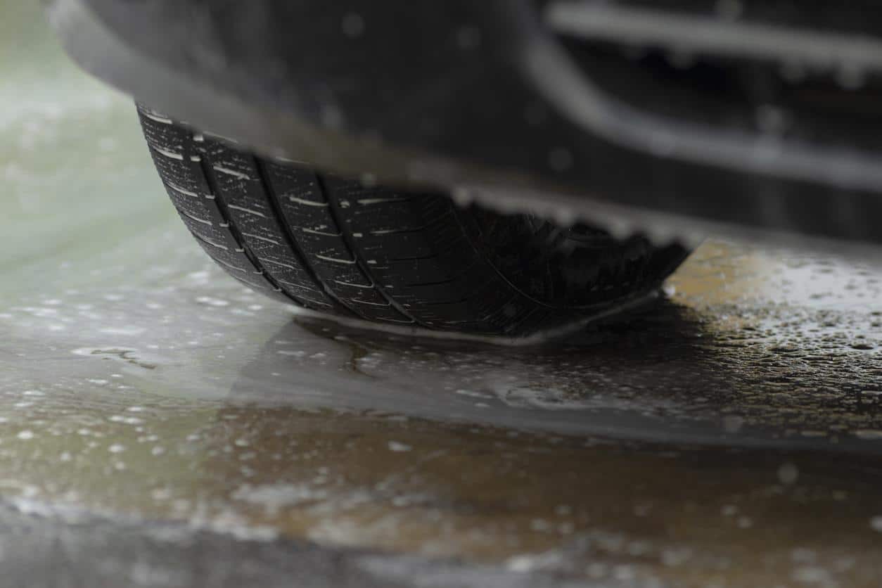 Garage Flooring Safety Features You Shouldn’t Ignore