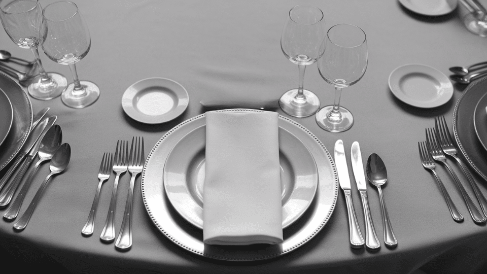 formal table setting