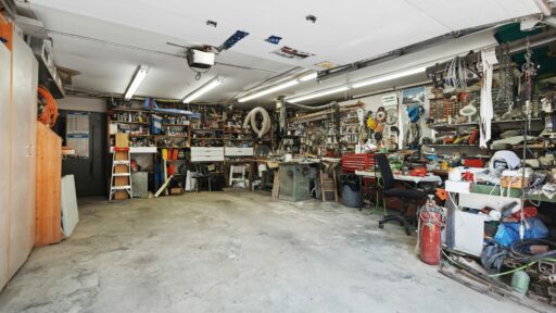 Garage Area