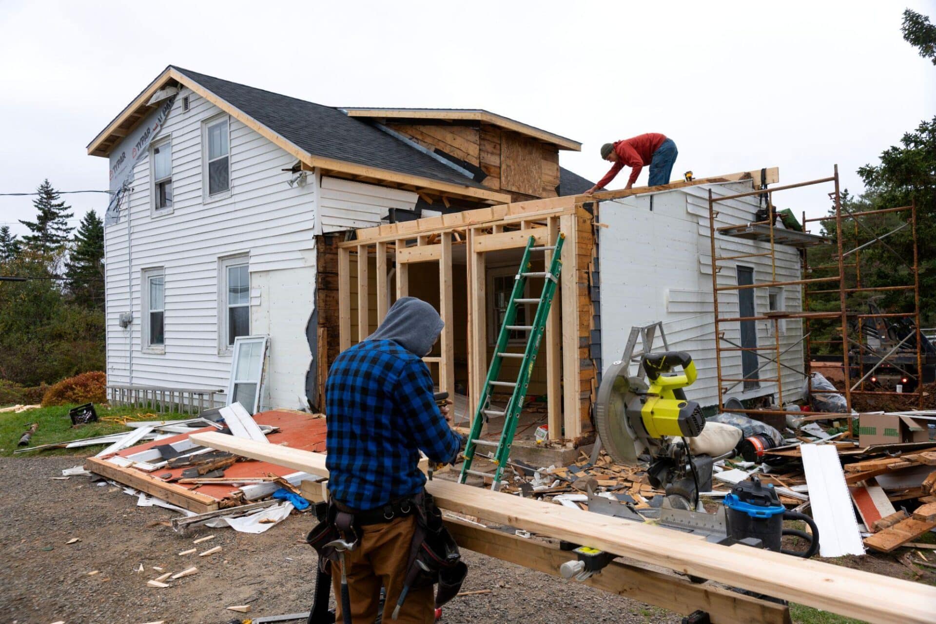 The Top 5 Benefits of Exterior Renovations for Your Calgary Property