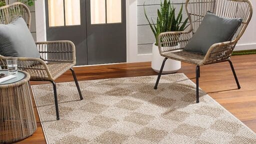 Layering Outdoor Rugs: A Trendy Way to Style Your Patio