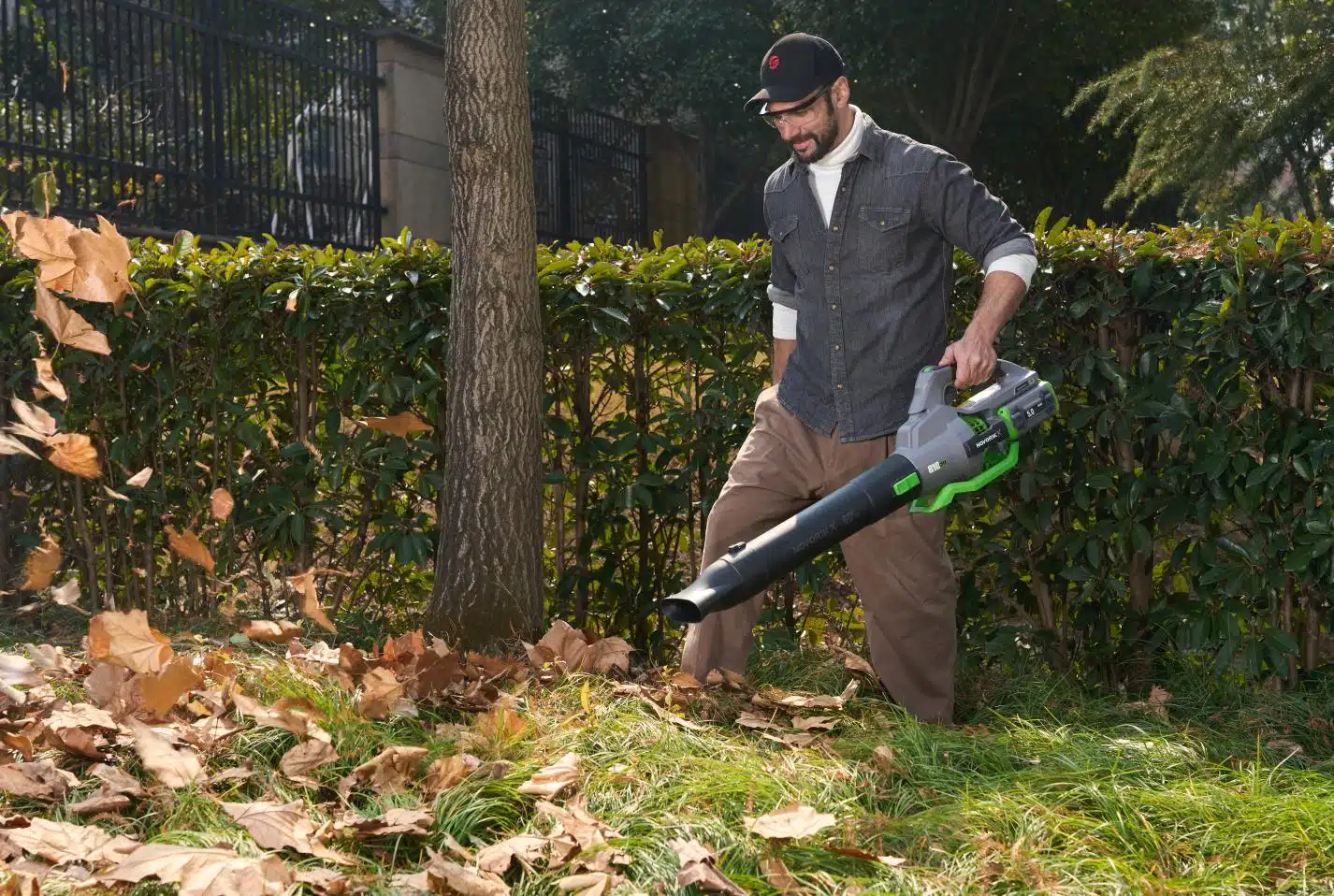 Why Homeowners Are Treating Their Yards Like Outdoor Living Rooms