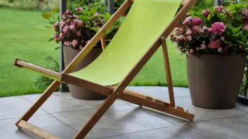 https://enthrallinggumption.com/best-zero-gravity-chairs-for-patio-relaxation/