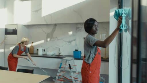 Why Most People in Toronto Put Off Hiring a Cleaning Company