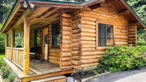 How Long Do Log Cabins Last? A Complete Guide to Lifespan and Longevity